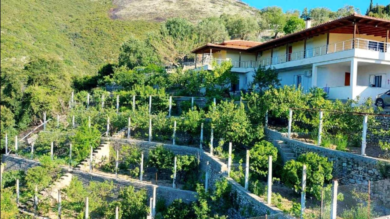Philoxenia Guest House Химара Экстерьер фото