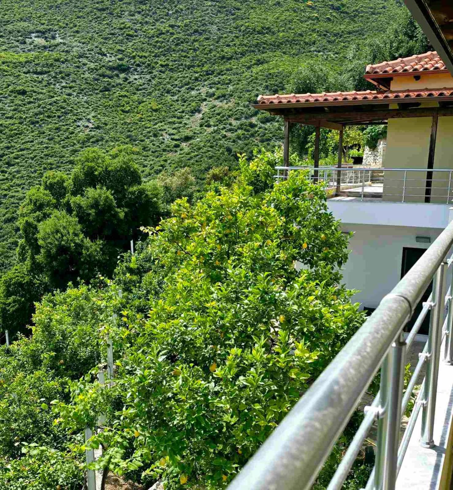 Philoxenia Guest House Химара Экстерьер фото