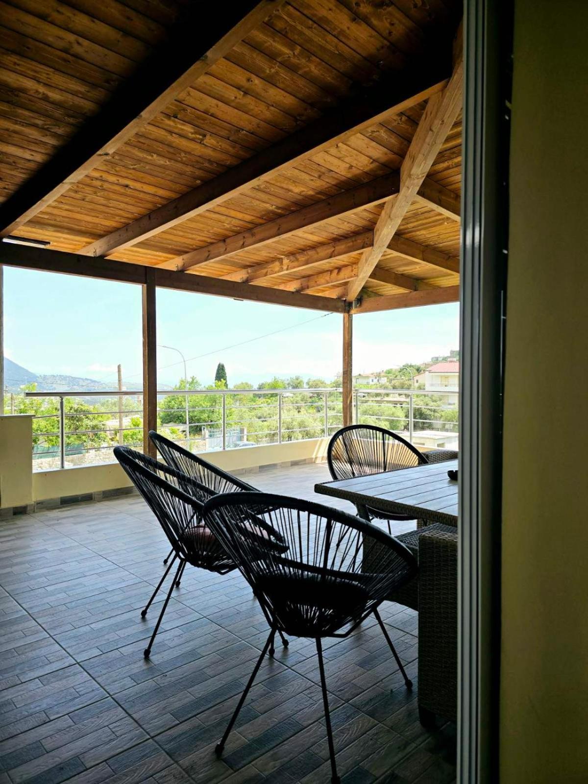 Philoxenia Guest House Химара Экстерьер фото